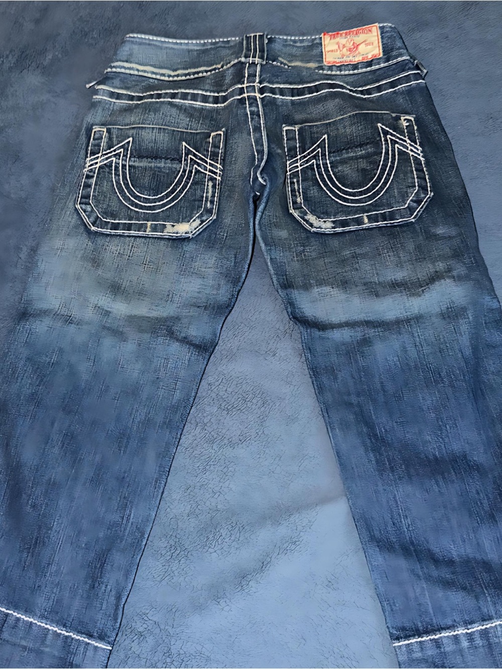 NWOT TRUE RELIGION CAPRI JEANS